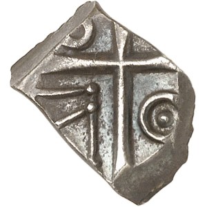 Rutènes. Drachme “d’origine incertaine”, série VII ND (Ier siècle avant J.-C.).