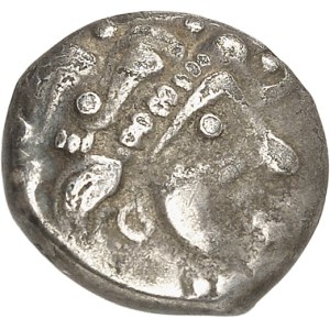 Longostalètes. Drachme de style languedocien, série I aux lunules et bandeau hachuré ND (milieu du IIIe - première moitié du IIe siècle avant J.-C.).