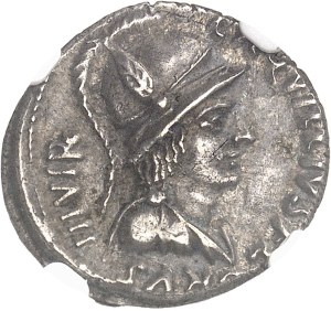 Augustus (27 BC - 14 AD). Denarius in the name of L. Aquilius Florus ND (19 B.C.), Rome.