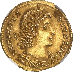 Constantius II (337-361). Solidus ND (337-340), Constantinople.