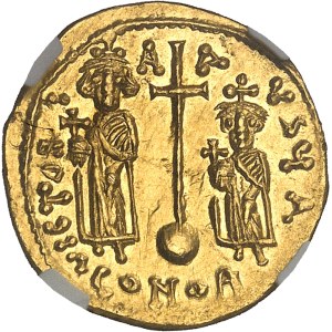 Constant II (641-668). Solidus avec Constantin IV, Héraclius et Tibère ND (659-662), Constantinople, 1ère officine.