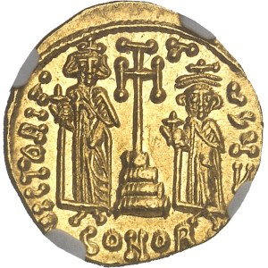 Constant II (641-668). Solidus avec Constantin IV, Héraclius et Tibère ND (après 659), Constantinople, 7e officine.