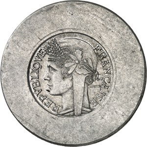 France libre (1940-juin 1943) puis Comité français de Libération nationale (juin 1943- juin 1944). Épreuve de 1 franc sur grand flan d’aluminium, par Jean Graziani 1943, Alger (Atelier industriel de l’Air ?).