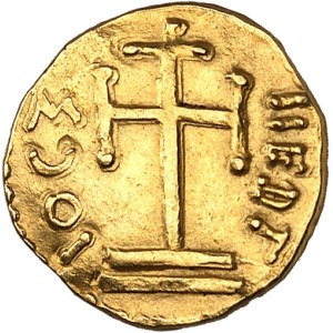 Indéterminé. Trémissis, imitation d’Héraclius ou période de Léon III à Constantin V ND (c.650 ou c.750), Atelier indéterminé, France ou Italie.