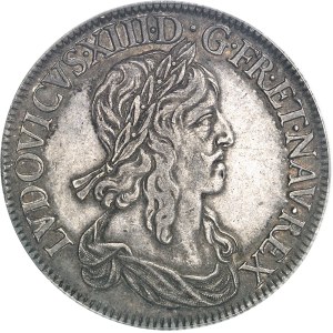 Louis XIII (1610-1643). Écu d’argent, 2e type (1er poinçon de Warin) 1642, A, Paris (rose).
