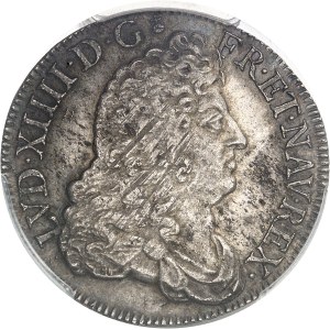 Louis XIV (1643-1715). Demi-écu à la perruque avec buste drapé à l’antique 1688, D, Lyon.