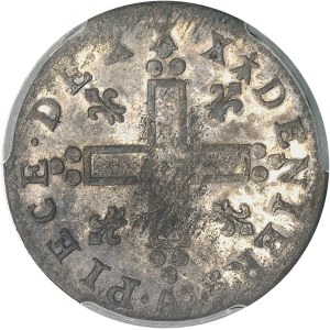 Louis XIV (1643-1715). Pièce de XXX deniers aux 2 L couronnées, dite “mousquetaire” 1711, AA, Metz.