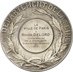 IIIe République (1870-1940). Medal from the Paris International Colonial Exhibition, by G.-H. Prud'homme ND (1900, awarded in 1931), Paris.