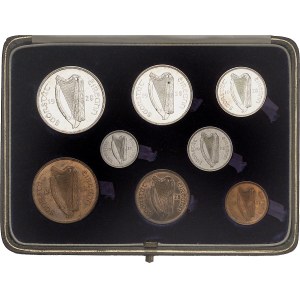 État libre d’Irlande ou Saorstát Éireann (1922-1937). Coffret de huit monnaies de 2 shilling 6 deniers à 1/4 de denier, aux animaux 1928.