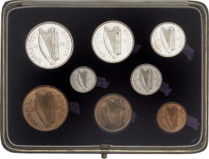 Irish Free State or Saorstát Éireann (1922-1937). Box of eight coins from 2 shilling 6 denier to 1/4 denier, with animals 1928.