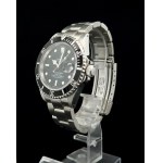 ROLEX SUBMARINER DATE 16610