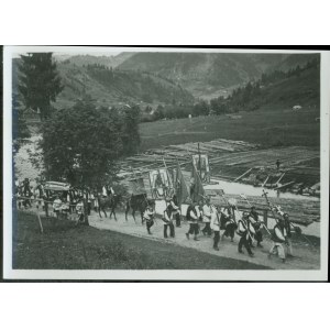 3 HUCULSZCZYZNA - Czarnohora. Pogrzeb huculski Fot. St. Kokurewicz, 931, Wyd. Książnica-Atlas, Lwów, fot. czb., 1939