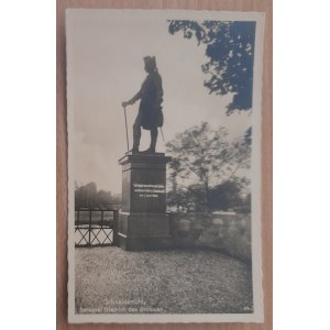 Piła. Pomnik F.Grossena