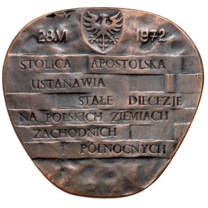 PRL, medal z 1972 roku, poświęcony ustanowieniu polskich diecezji katolickich na Ziemiach Odzyskanych