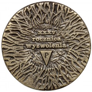 PRL, medal z 1980 roku, XXXV rocznica wyzwolenia obozów