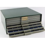 Coin box with 8 pallets