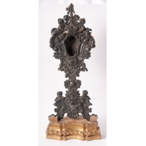 Relic holder