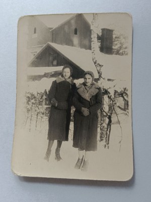 PHOTO TWO WOMEN IN COATS, WINTER