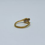 375/9K Gold Ring with Diamonds