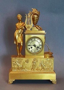 Pendule de cheminée avec personnage lyrique, France, 19e siècle.