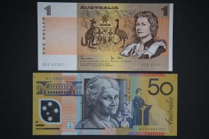 Australia Lot of 2 Notes ND (1982-2011)