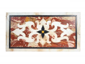 Piatto in pietra dura, fine XVII/inizio XVIII secolo