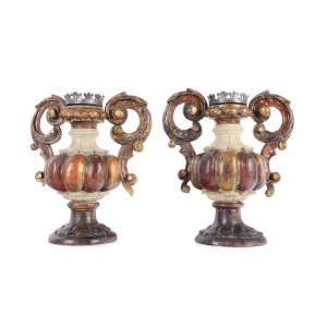 Pair of antique vases, 18th century