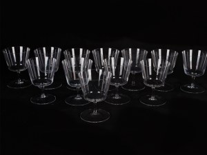 12 wine glasses, Lobmeyr design