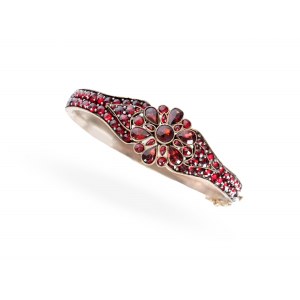 Bangle, Garnet / silver