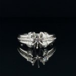 PLATINUM RING 7.20 GR WITH DIAMONDS - RNG30606