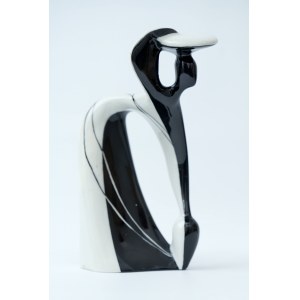 Porcelanowa figurka ,,Meksykanka, ZPS ''Krzysztof'', L. Tomaszewski