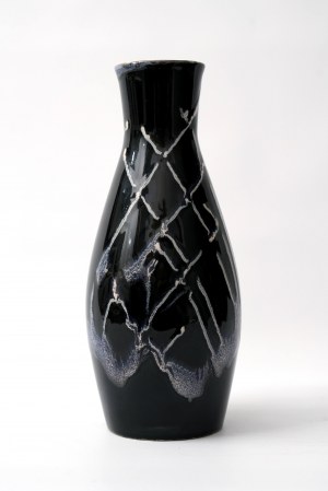 Faience vase, pattern 661, Kolo