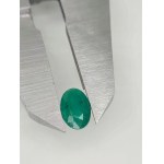 Natural emerald with a valuation of 1046 US dollars.