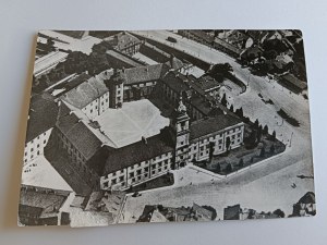POCZTÓWKA PRL WARSZAWA ZAMEK KRÓLEWSKI, USZKODZONA