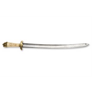 Hunting Fang | Western Europe, Western European