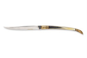 Knife 