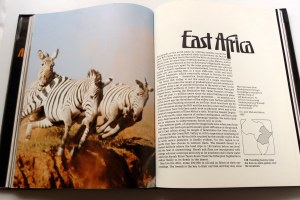 GORDON RENE Afrika. A continent revealed [AFRIKA. A CONTINENT DISCOVERY obsahuje 255 fotografií s popisem].