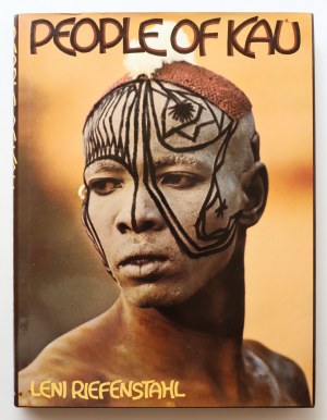 RIEFENSTAHL LENI People of KAU [Album fotograficzny autorstwa kontrowersyjnej niemieckiej reżyserki i producenta filmowego]