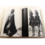 RICCIARDI MIRELLA Vanishig Africa [Monumentalny album czarno-białych zdjęć autorstwa znakomitej fotograf pochodzącej z Kenii