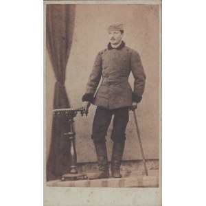 [J. Paczosinski] CDV photograph of an unknown man (Boleslaw Stojowski?). Photographed by J. Paczosinski [l. 1860s].