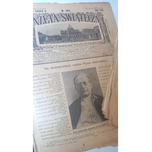 Christmas Newspaper 42 n-ry 1932.