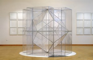 Janusz Kapusta (ur. 1951, Zalesie), K-Dron - instalacja składająca się z 8 k-dronów, 1999
