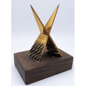 Arnaldo Pomodoro (1926- ) Scultura in bronzo dorato com…