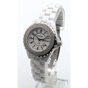 CHANEL -Lady- J12. Serial D.H. 87XXX. Movement at q...