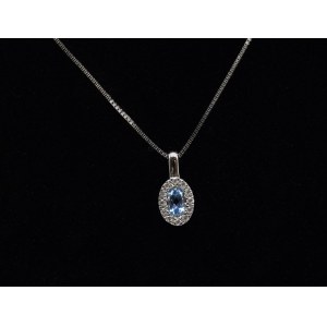 Pendant with topaz