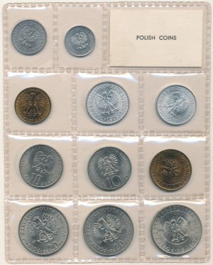 Bank wrap with coins issued in 1976