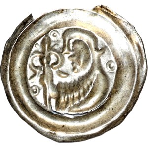 Leszek Biały (1202-1227) brakteat krakowski, książę z berłem liliowym w prawo