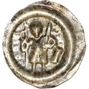 Leszek Biały, (1202-1227) brakteat krakowski, książę w zbroi z mieczem i proporcem