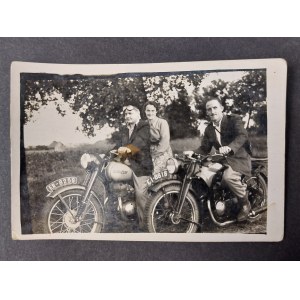 Stará fotografie, Motors, 1953.