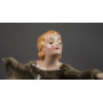 Figura Złapany ptak, proj. Josef LORENZL, Goldscheider, lata 30-te.